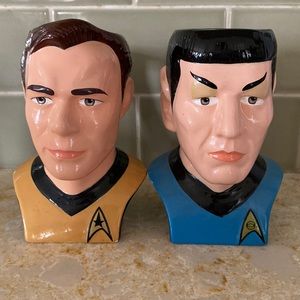 Set of two retro 1994 Spock and Kirk decorative mugs